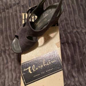 Vintage Grey Suede Heels Size 6